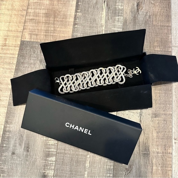 Chanel 2016 Strass link light gold + Swarovski crystal bracelet in original box - Picture 10 of 14